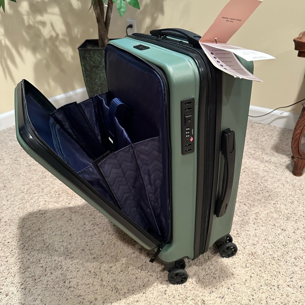 COPY - Calpak Malden 22” Hard Shell Carry On Spinner Luggage - Moss